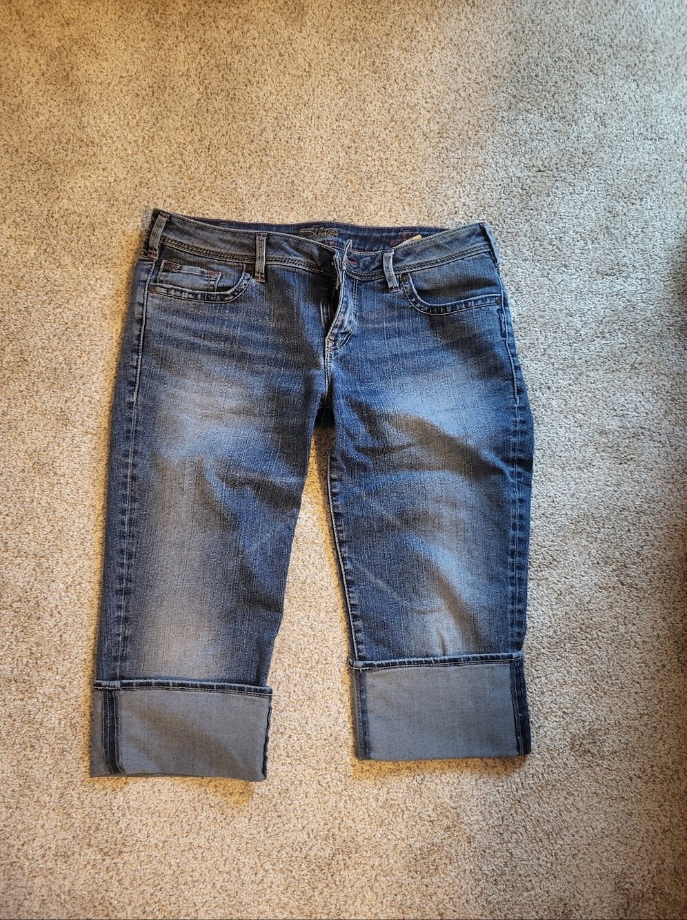 Silver Jeans Aiko Capri